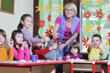 ТР Мәгариф һәм фән министры Илсур Һадиуллинның мәктәпкәчә белем бирү хезмәткәрләре көне белән котлавы